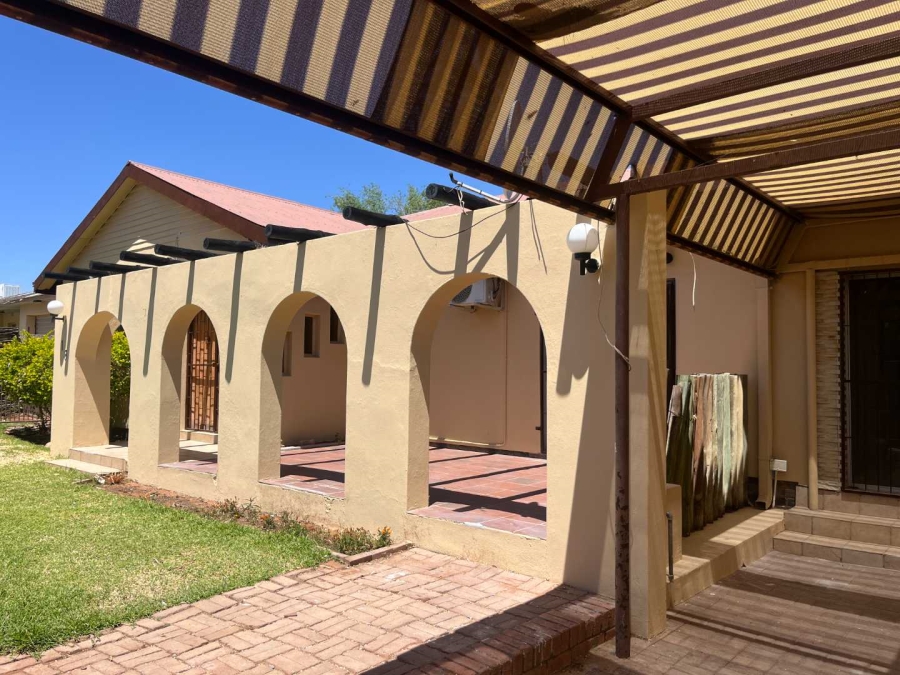 3 Bedroom Property for Sale in Keidebees Northern Cape